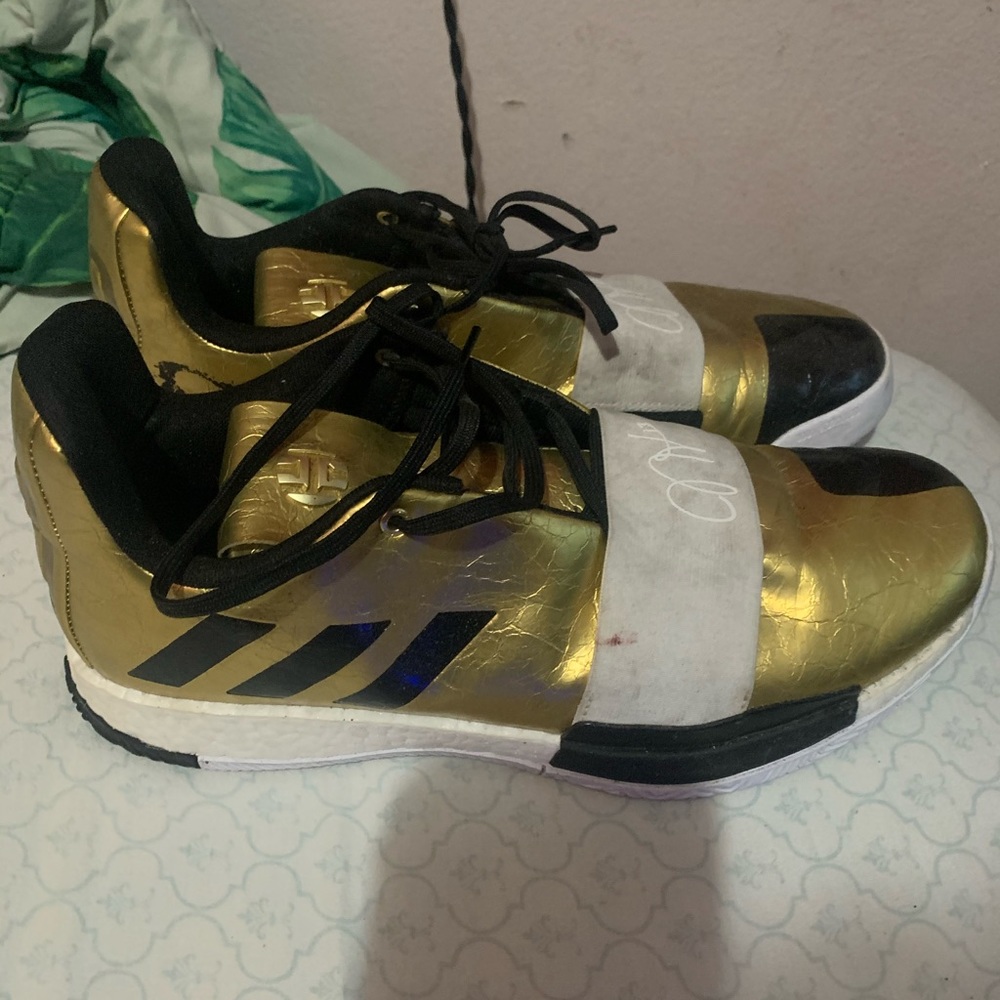James harden Adidas